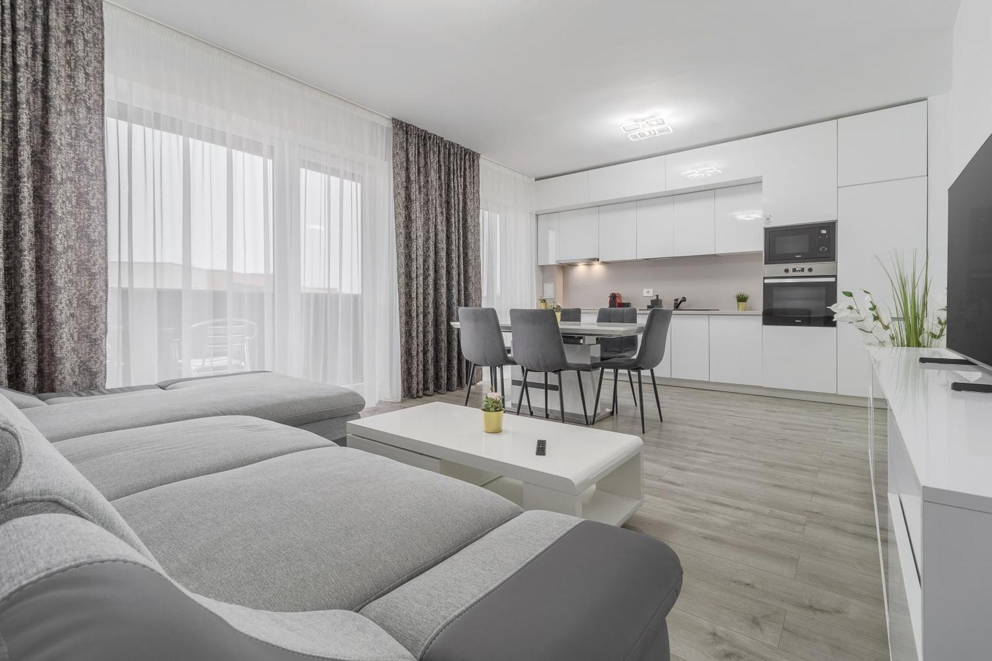 Pure Flat Lägenhet Oradea Exteriör bild
